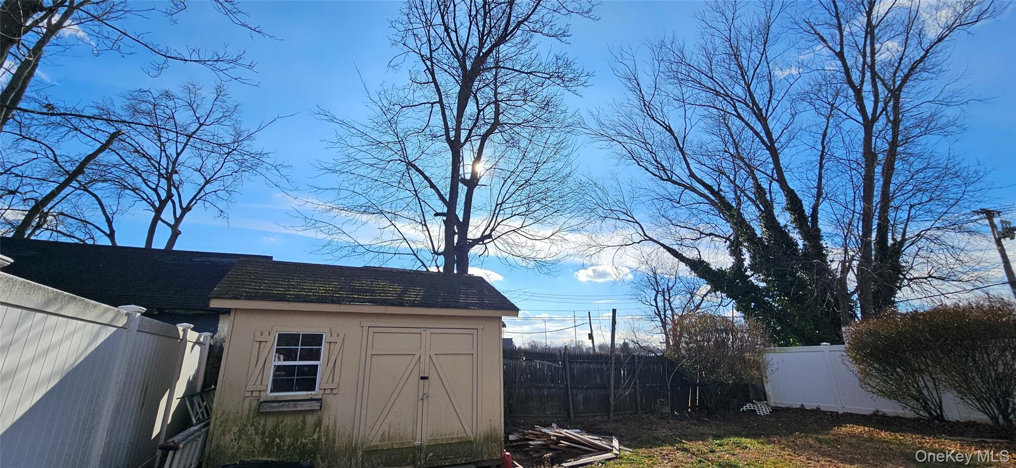 Single Family Hansen Street  Suffolk County, NY 11706, MLS-1030527-14