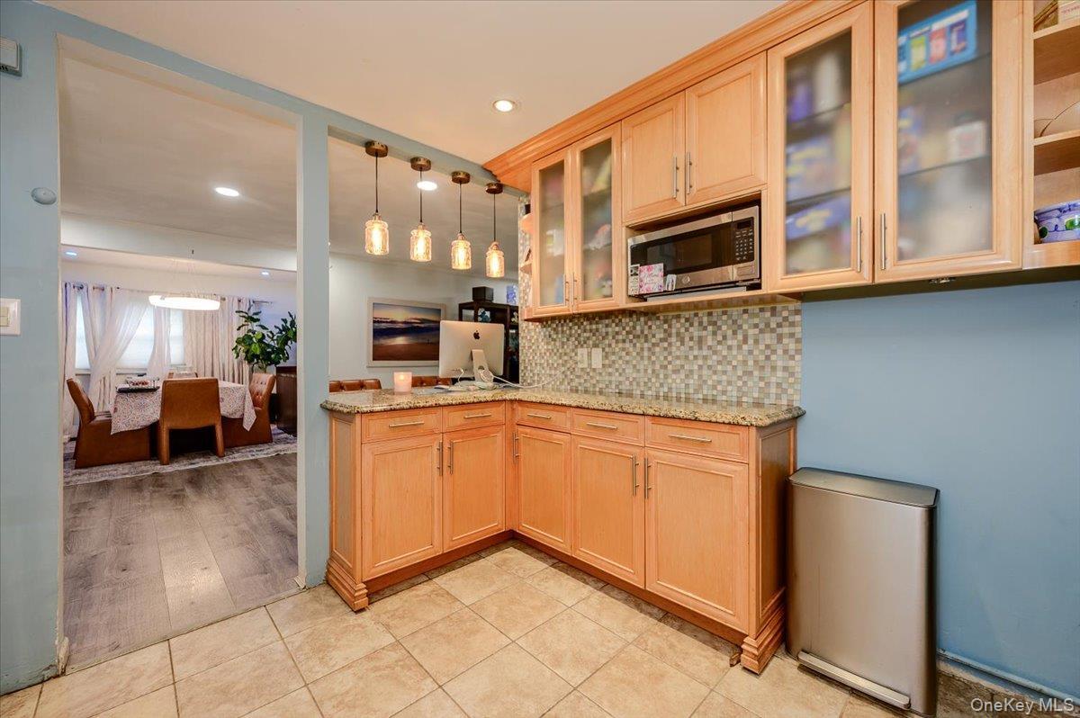 Single Family Park Street  Nassau County, NY 11509, MLS-1030530-11