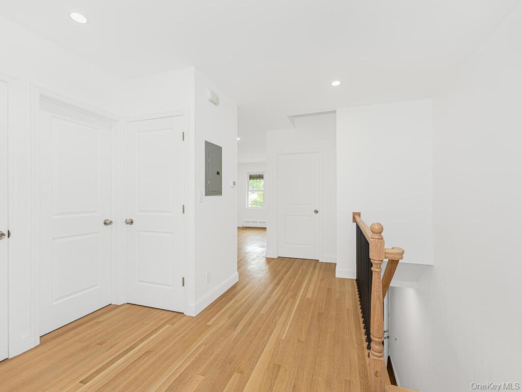 Single Family Gunther Avenue Bronx, NY 10469, MLS-1030543-11
