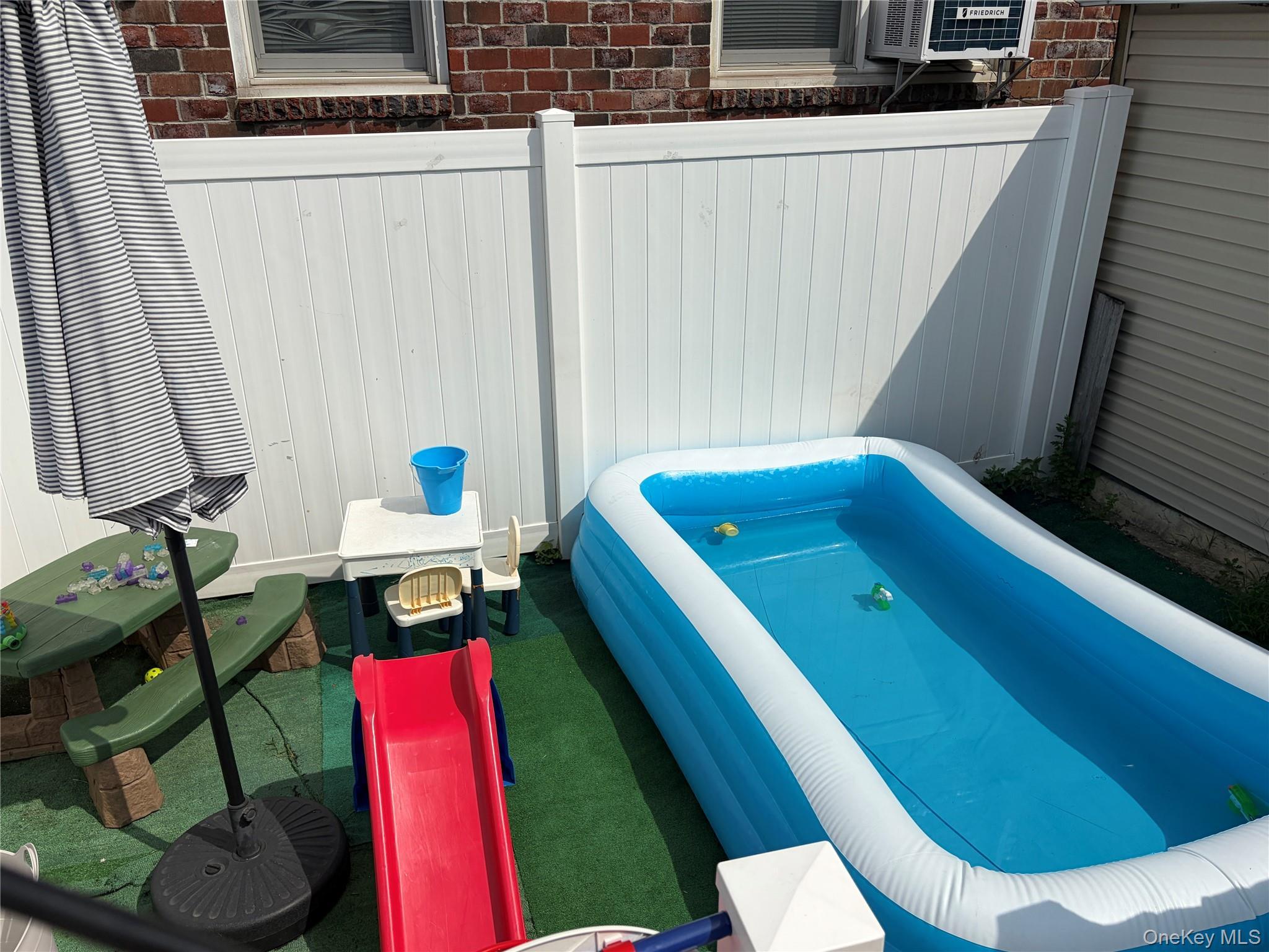 Single Family 80th Avenue Queens, NY 11385, MLS-1030558-16