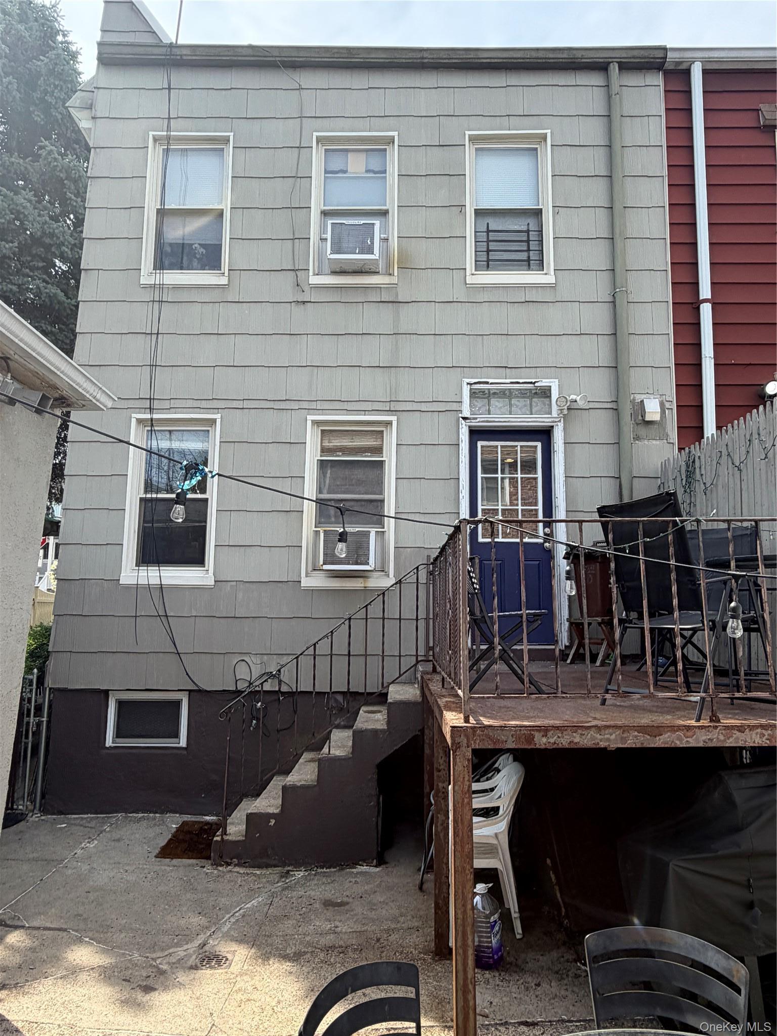 Single Family 80th Avenue Queens, NY 11385, MLS-1030558-17