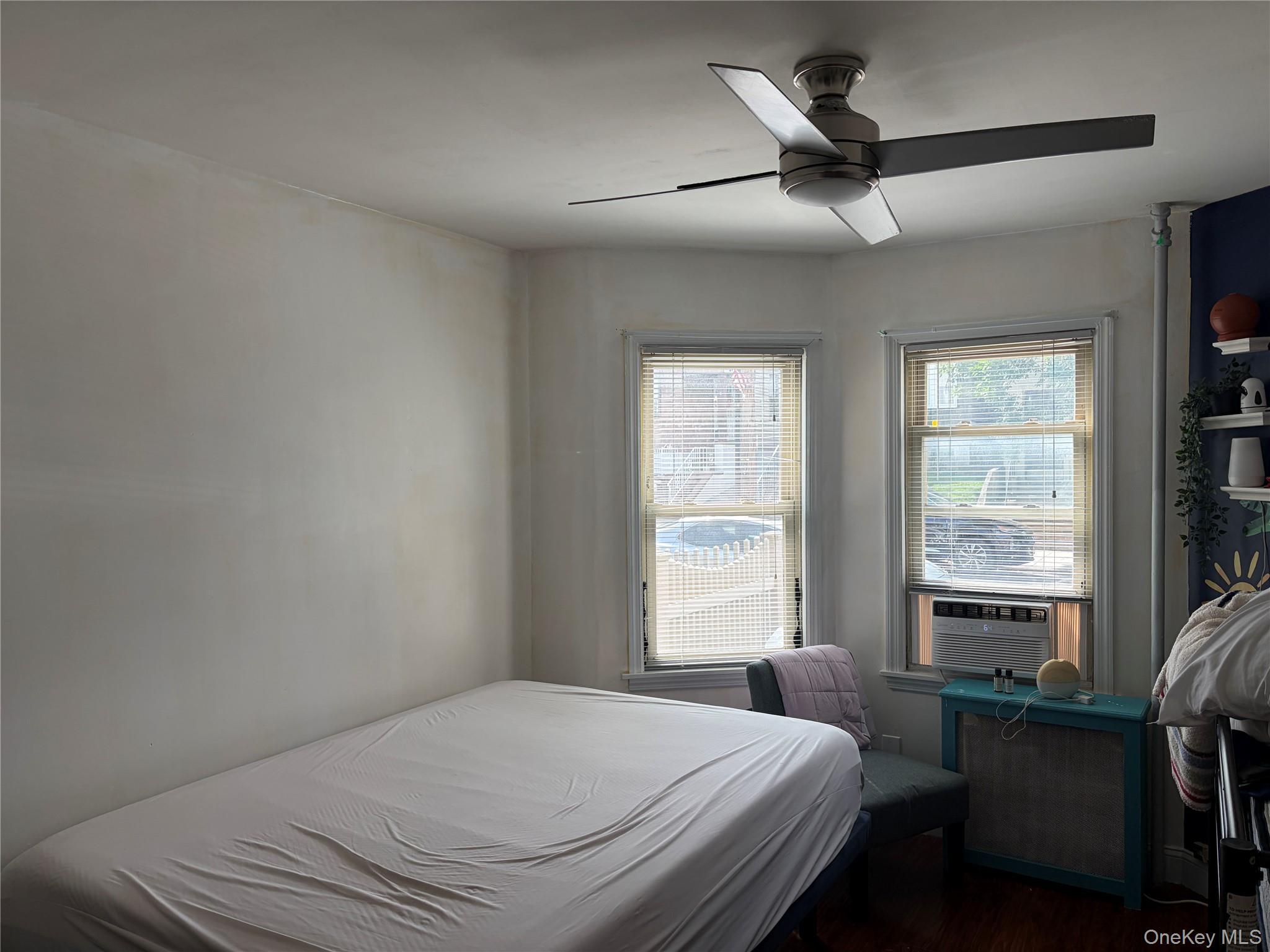 Single Family 80th Avenue Queens, NY 11385, MLS-1030558-6