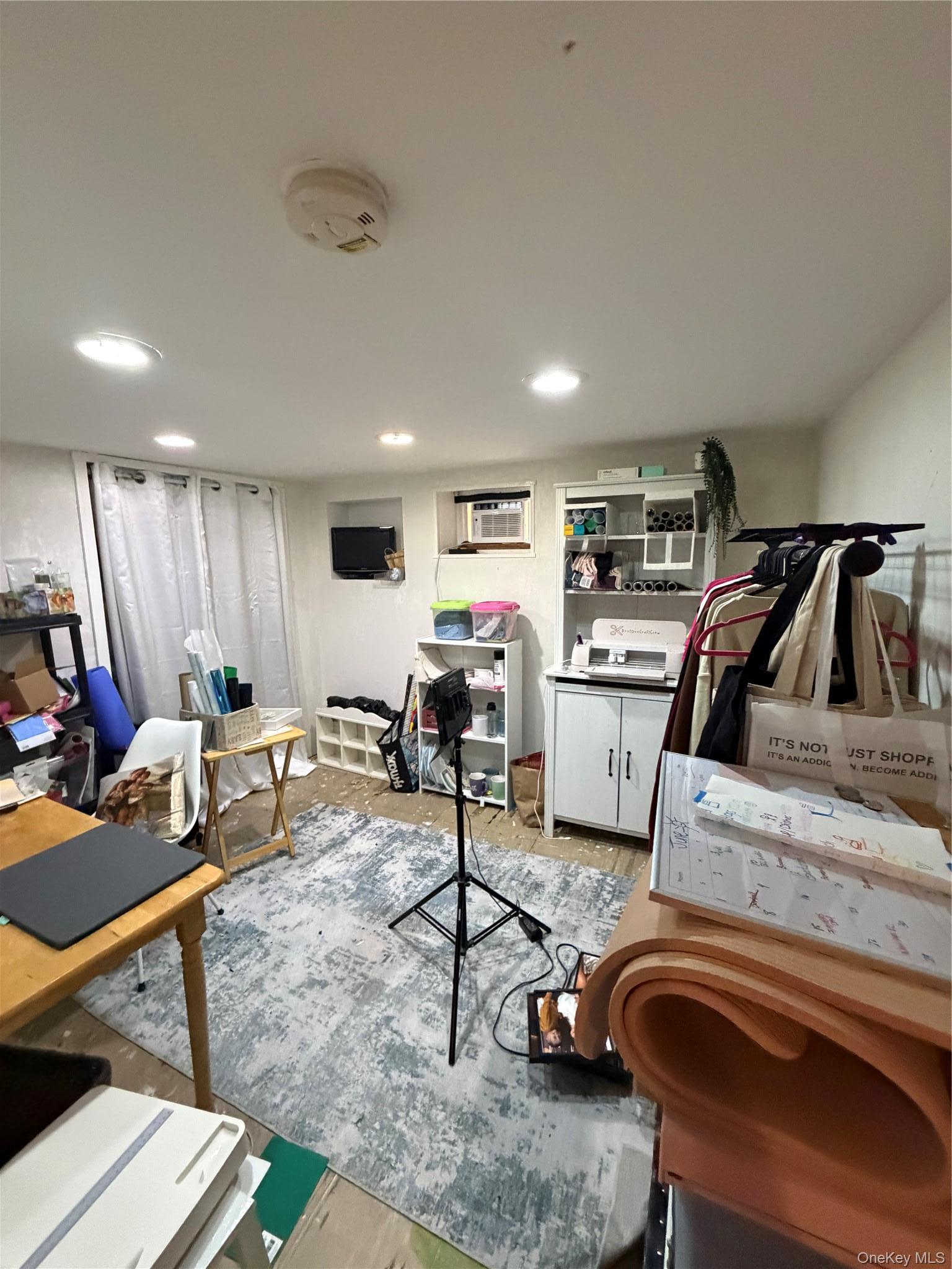 Single Family 80th Avenue Queens, NY 11385, MLS-1030558-9
