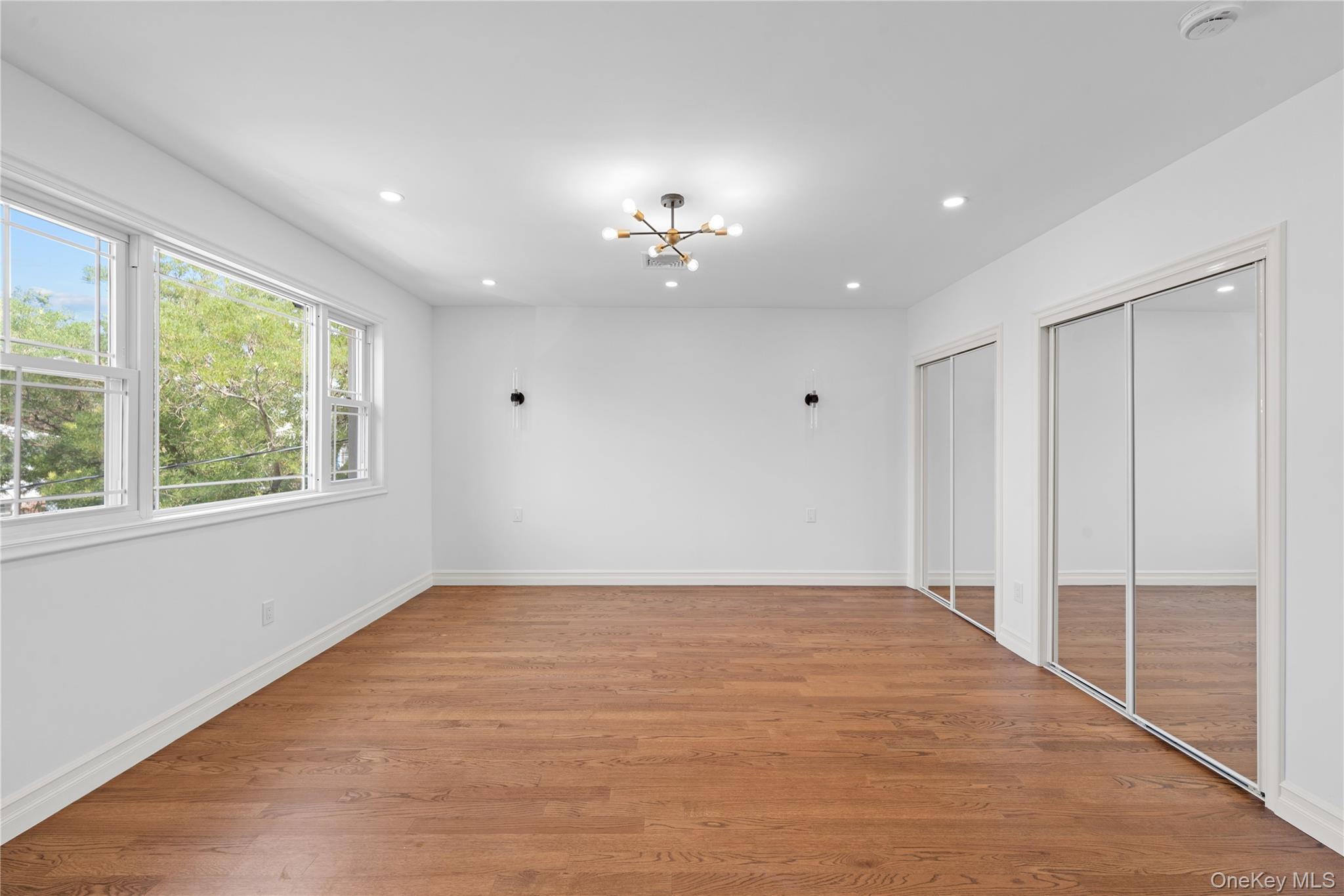 Single Family 65th Avenue Queens, NY 11365, MLS-1030574-16