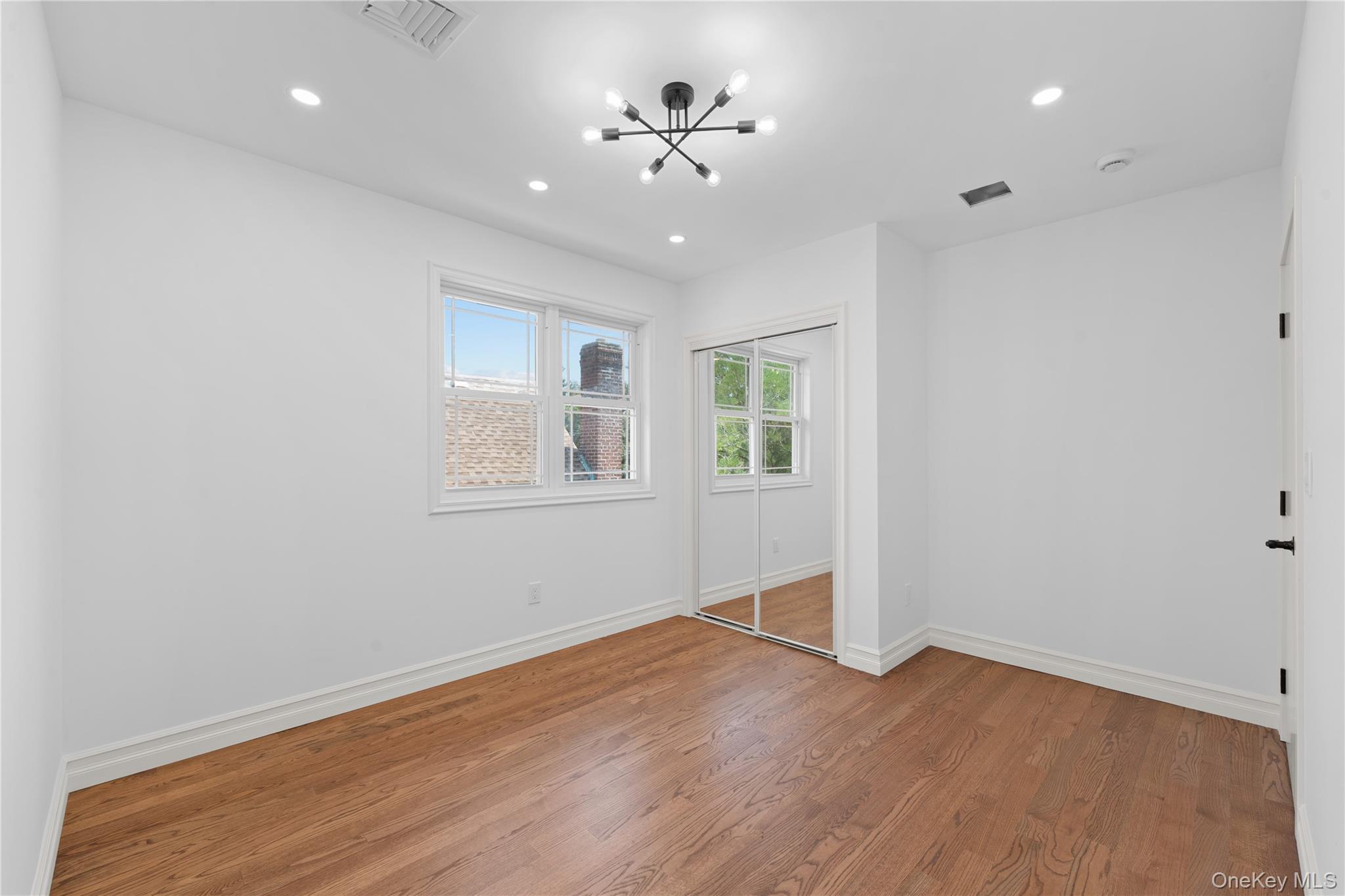 Single Family 65th Avenue Queens, NY 11365, MLS-1030574-22