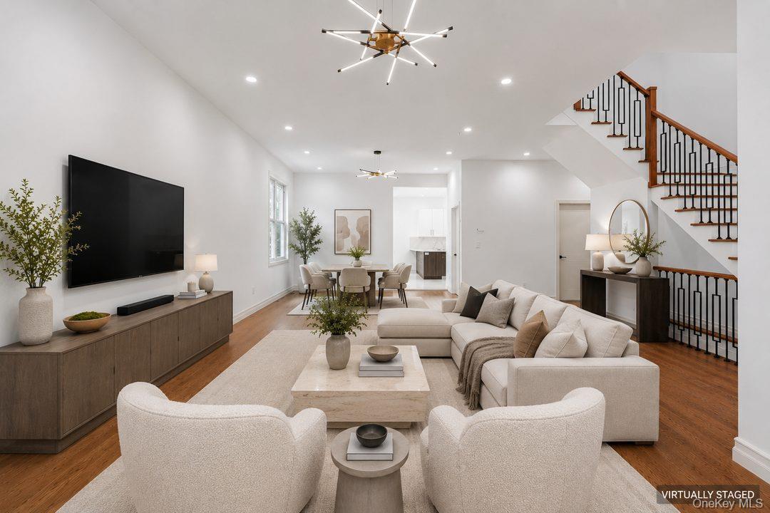 Single Family 65th Avenue Queens, NY 11365, MLS-1030574-5