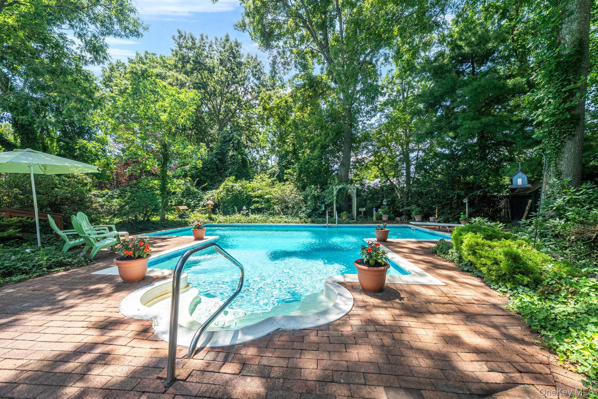 Single Family Birchfield Court Suffolk County, NY 11727, MLS-1030580-17