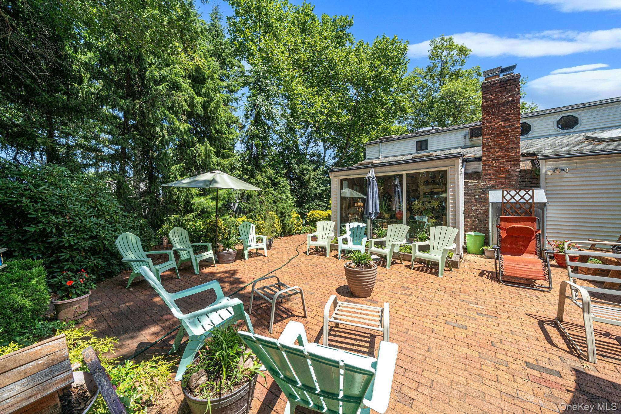 Single Family Birchfield Court Suffolk County, NY 11727, MLS-1030580-19