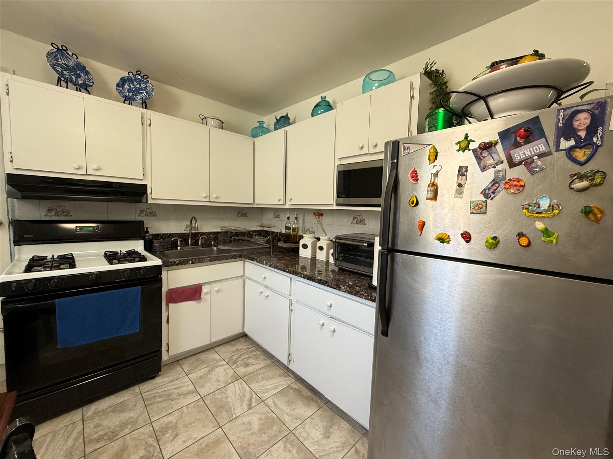 Single Family 39th Avenue Queens, NY 11368, MLS-1030582-4