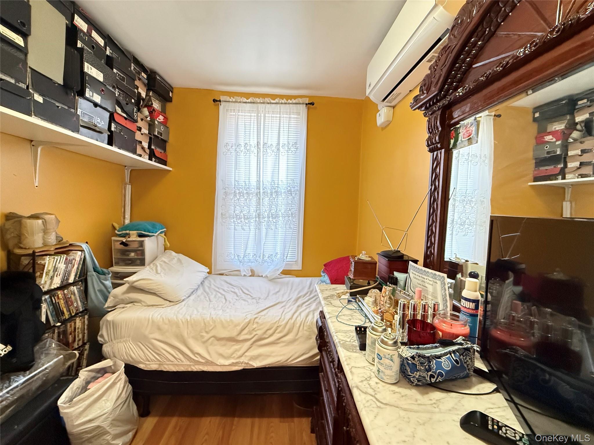 Single Family 39th Avenue Queens, NY 11368, MLS-1030582-6