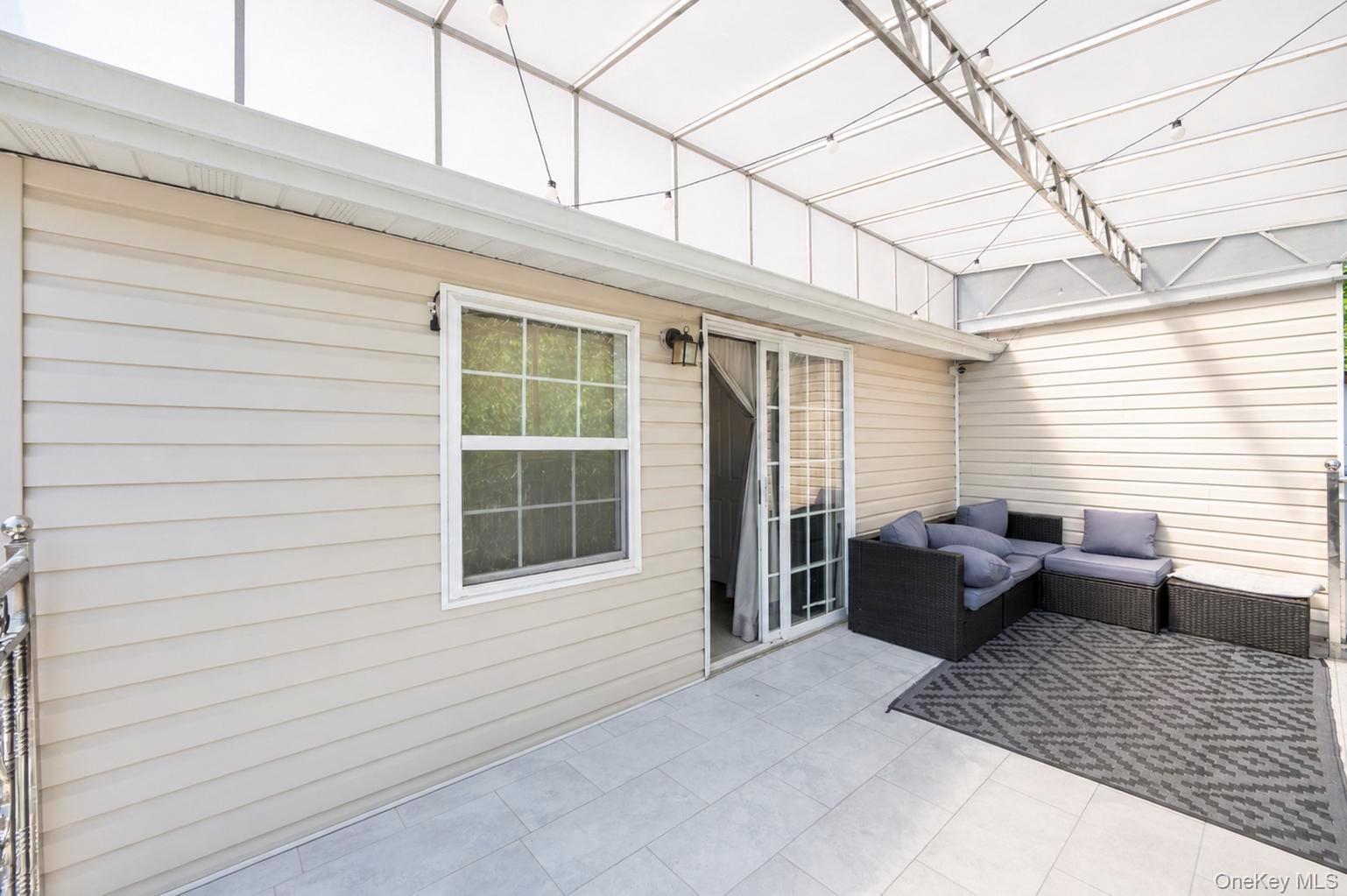 Single Family Springfield Boulevard Queens, NY 11429, MLS-1030600-10