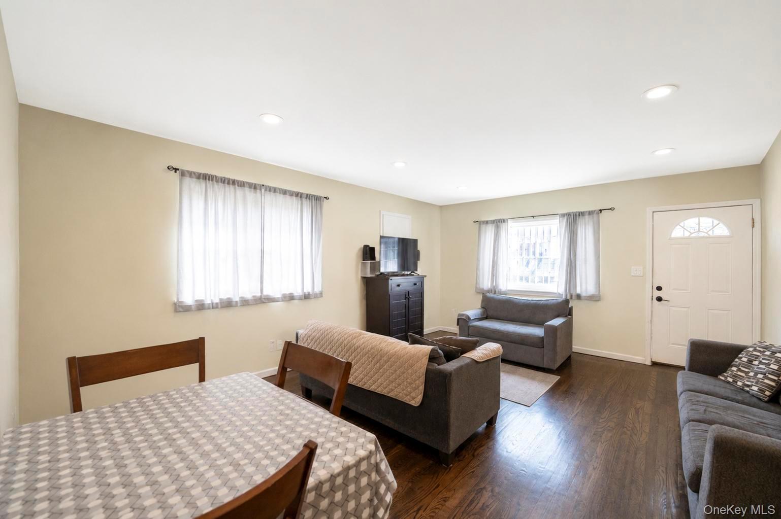 Single Family Springfield Boulevard Queens, NY 11429, MLS-1030600-12
