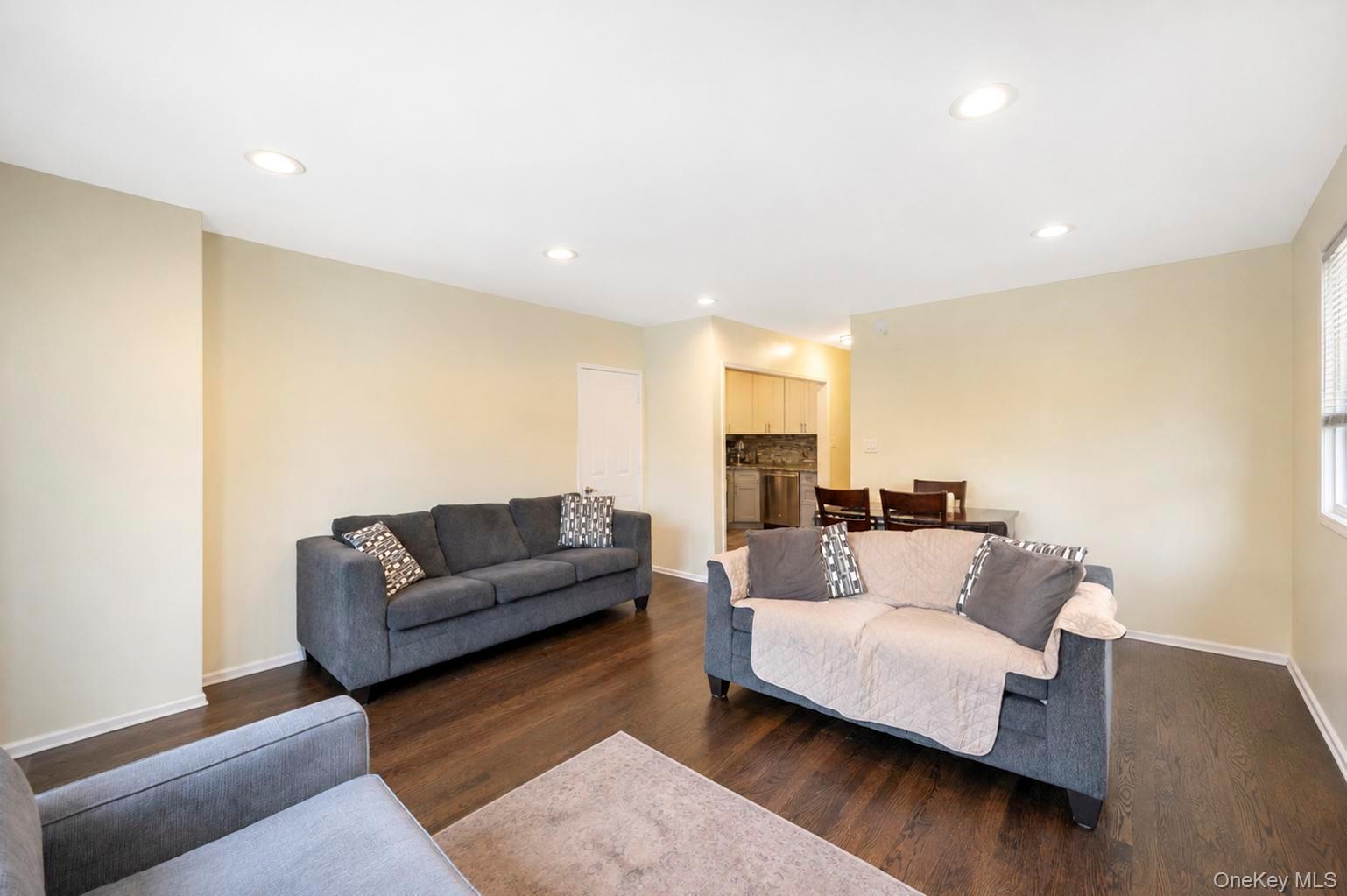 Single Family Springfield Boulevard Queens, NY 11429, MLS-1030600-14