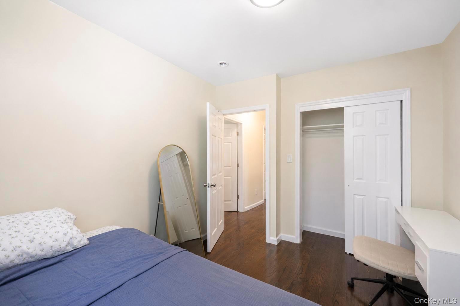 Single Family Springfield Boulevard Queens, NY 11429, MLS-1030600-34