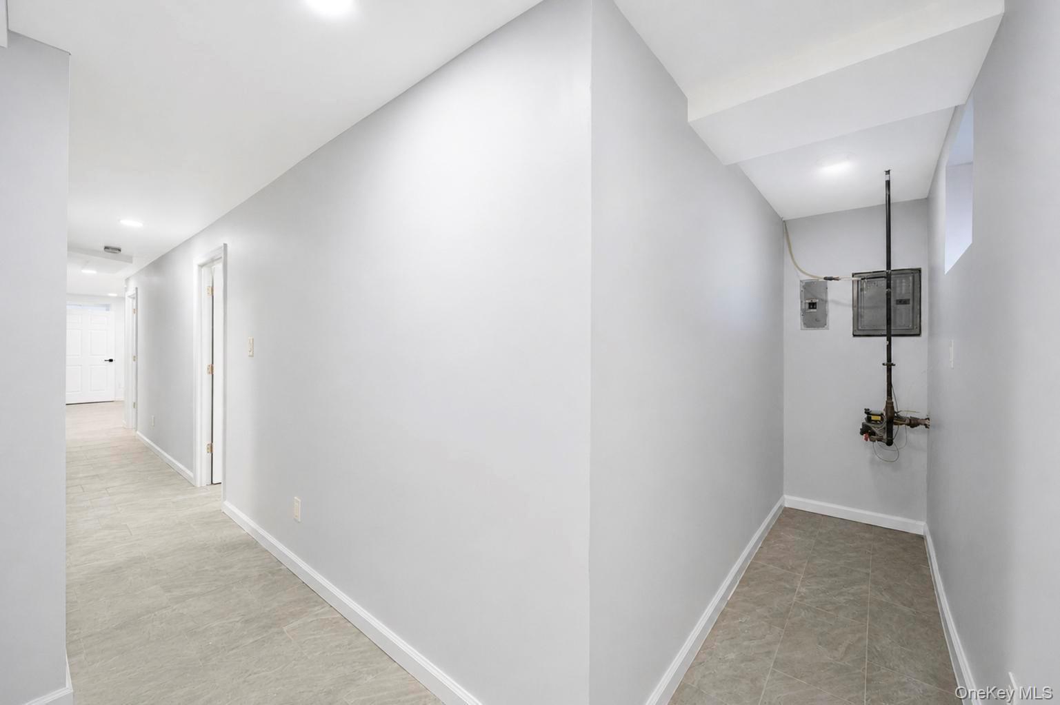Single Family Springfield Boulevard Queens, NY 11429, MLS-1030600-38