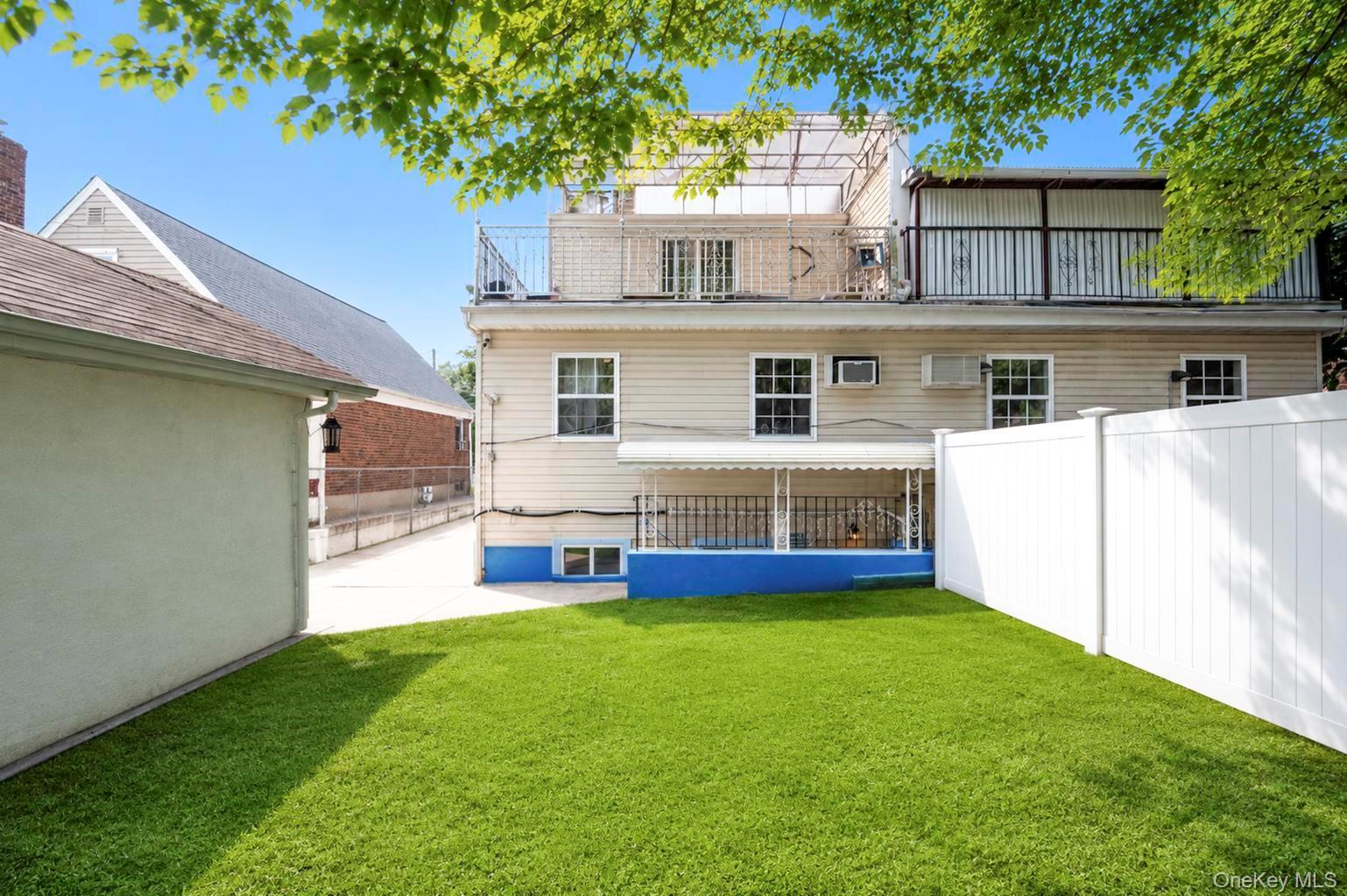 Single Family Springfield Boulevard Queens, NY 11429, MLS-1030600-8
