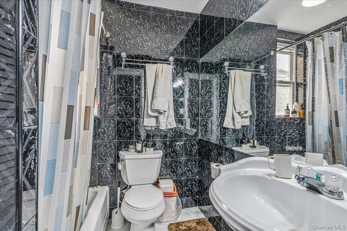 Single Family 79th Street Queens, NY 11421, MLS-1030606-12