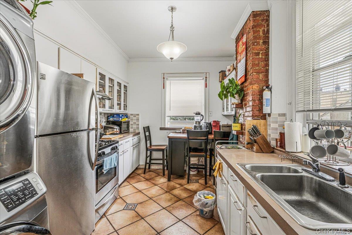 Single Family 79th Street Queens, NY 11421, MLS-1030606-5
