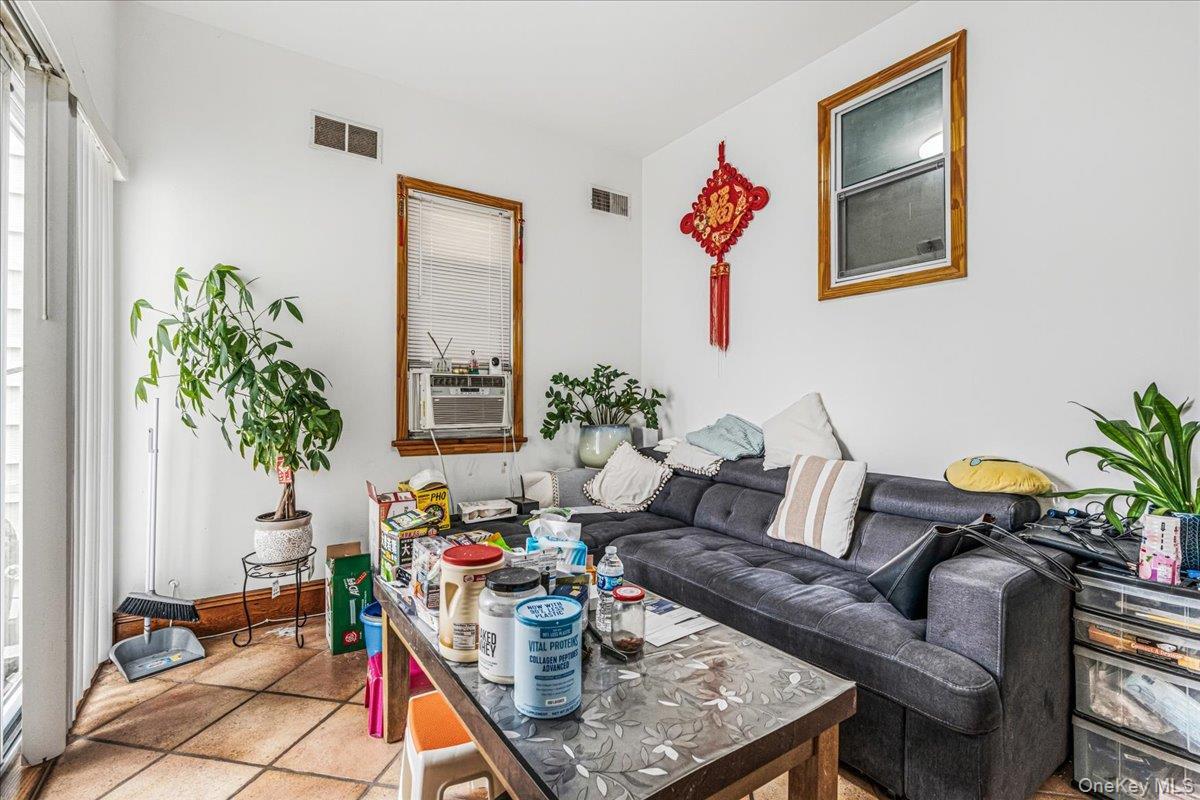 Single Family 79th Street Queens, NY 11421, MLS-1030606-7