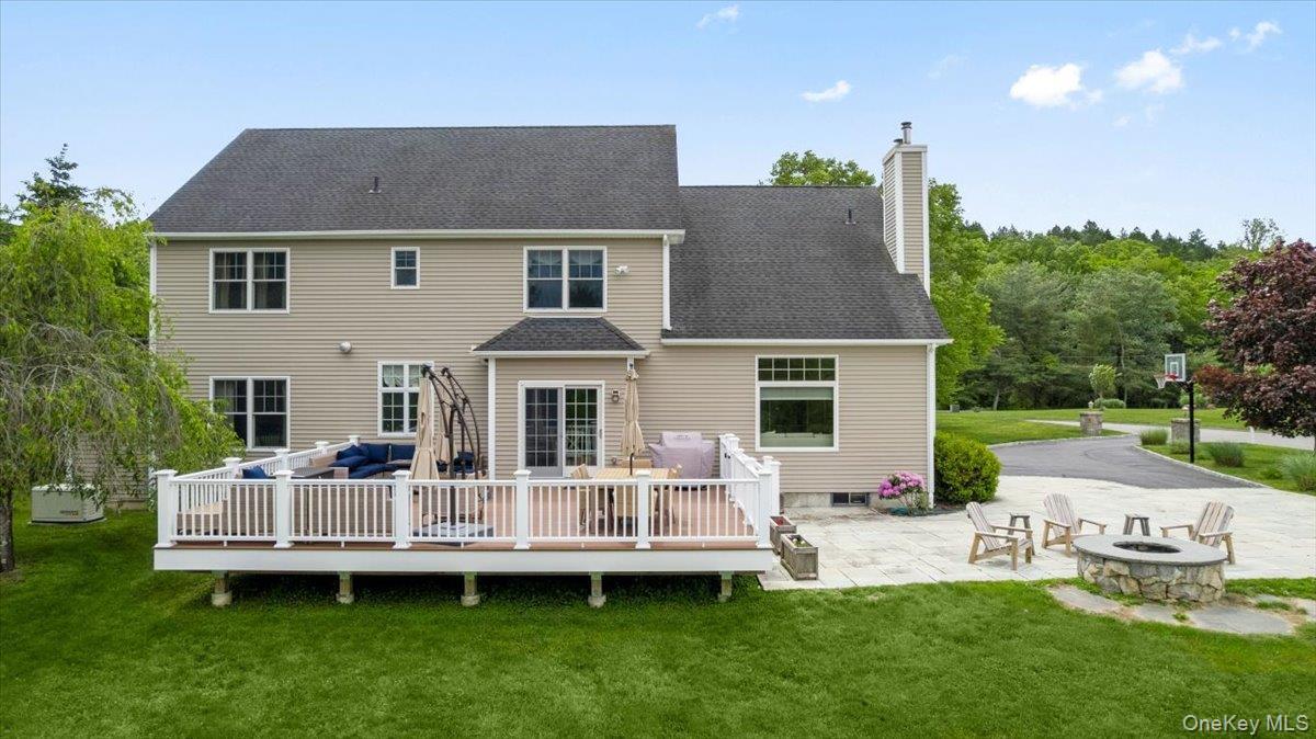 Single Family Shailin Lane  Putnam County, NY 10509, MLS-1030639-37