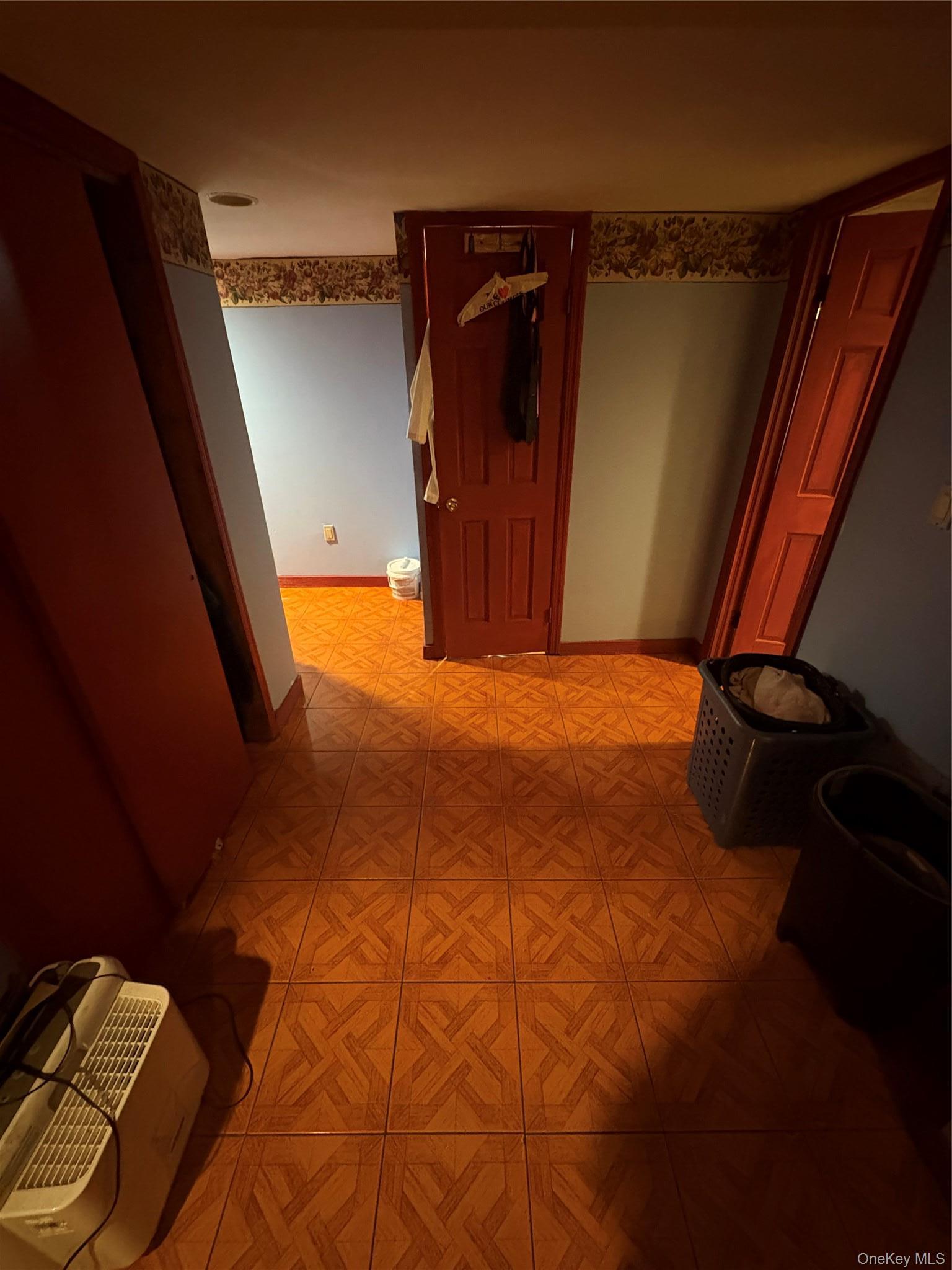 Single Family Marlowe Road  Nassau County, NY 11580, MLS-1030645-14