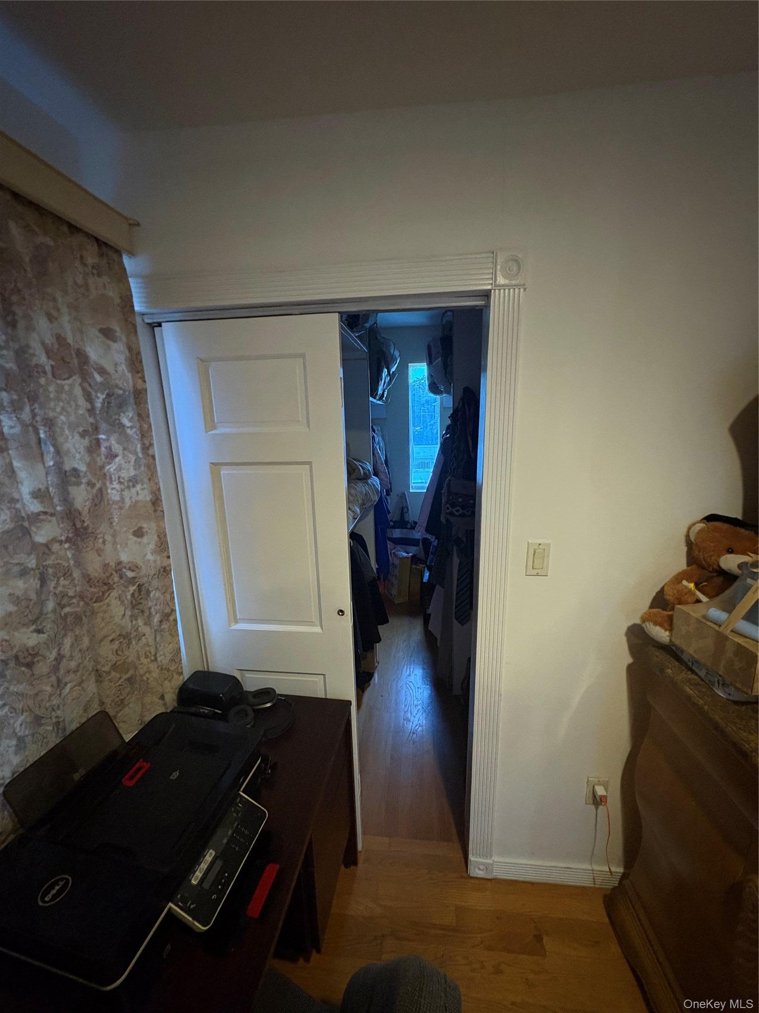 Single Family Marlowe Road  Nassau County, NY 11580, MLS-1030645-24