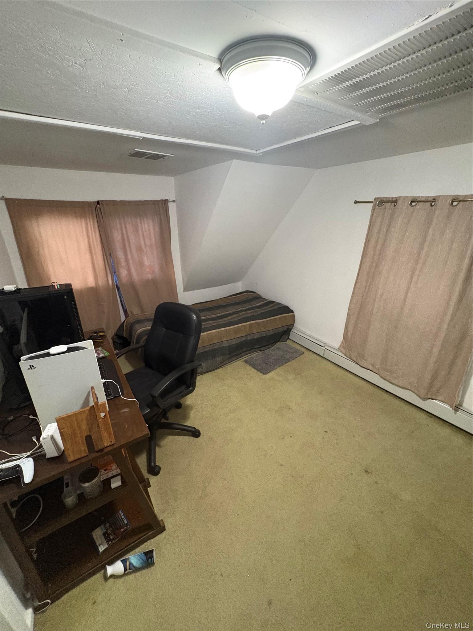 Single Family Marlowe Road  Nassau County, NY 11580, MLS-1030645-27