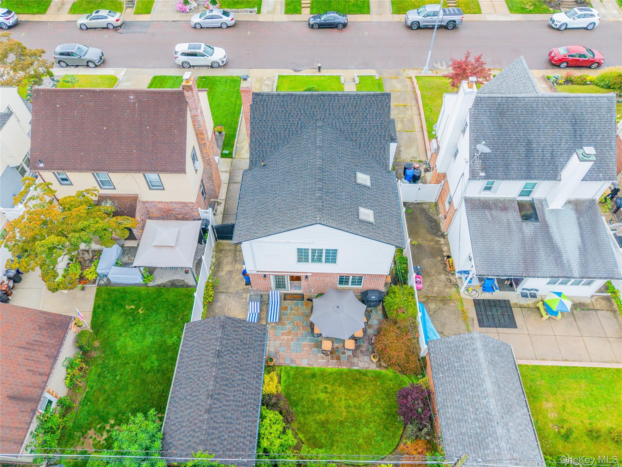 Single Family 24th Road Queens, NY 11357, MLS-1030646-24
