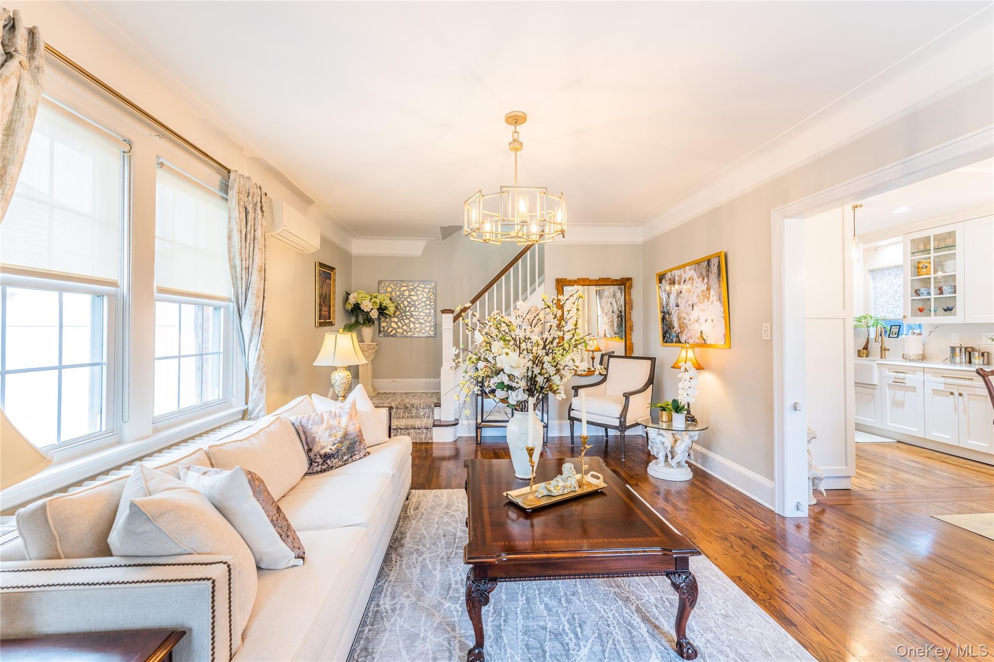 Single Family 24th Road Queens, NY 11357, MLS-1030646-3