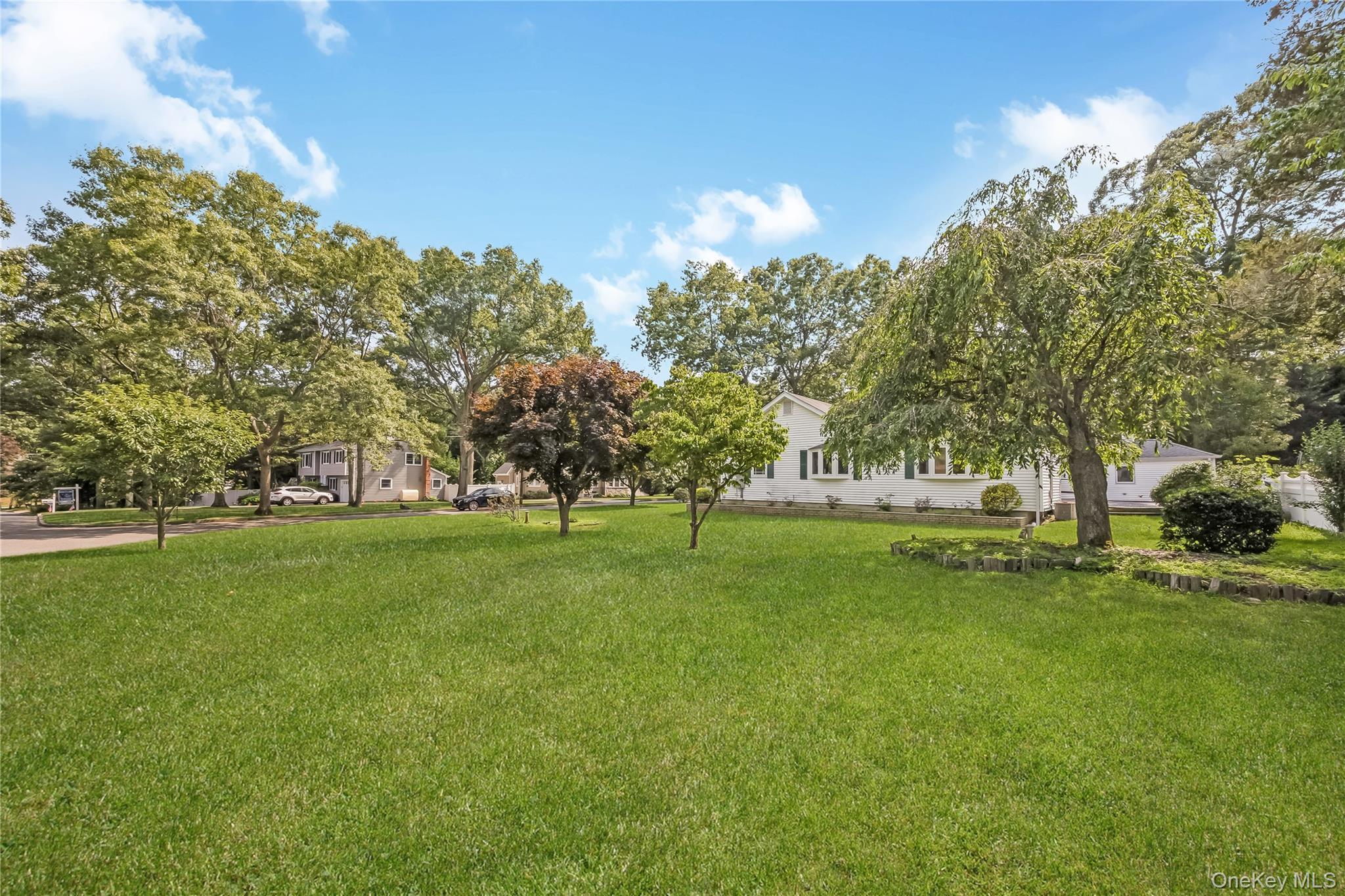 Single Family Pineacre Drive Suffolk County, NY 11787, MLS-1030650-23