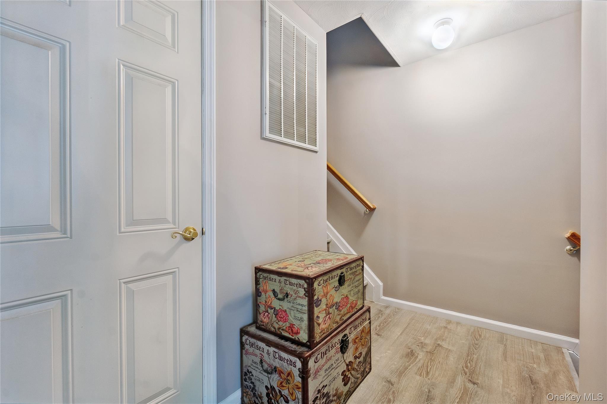 Single Family Ocean Avenue S Queens, NY 11692, MLS-1030678-16