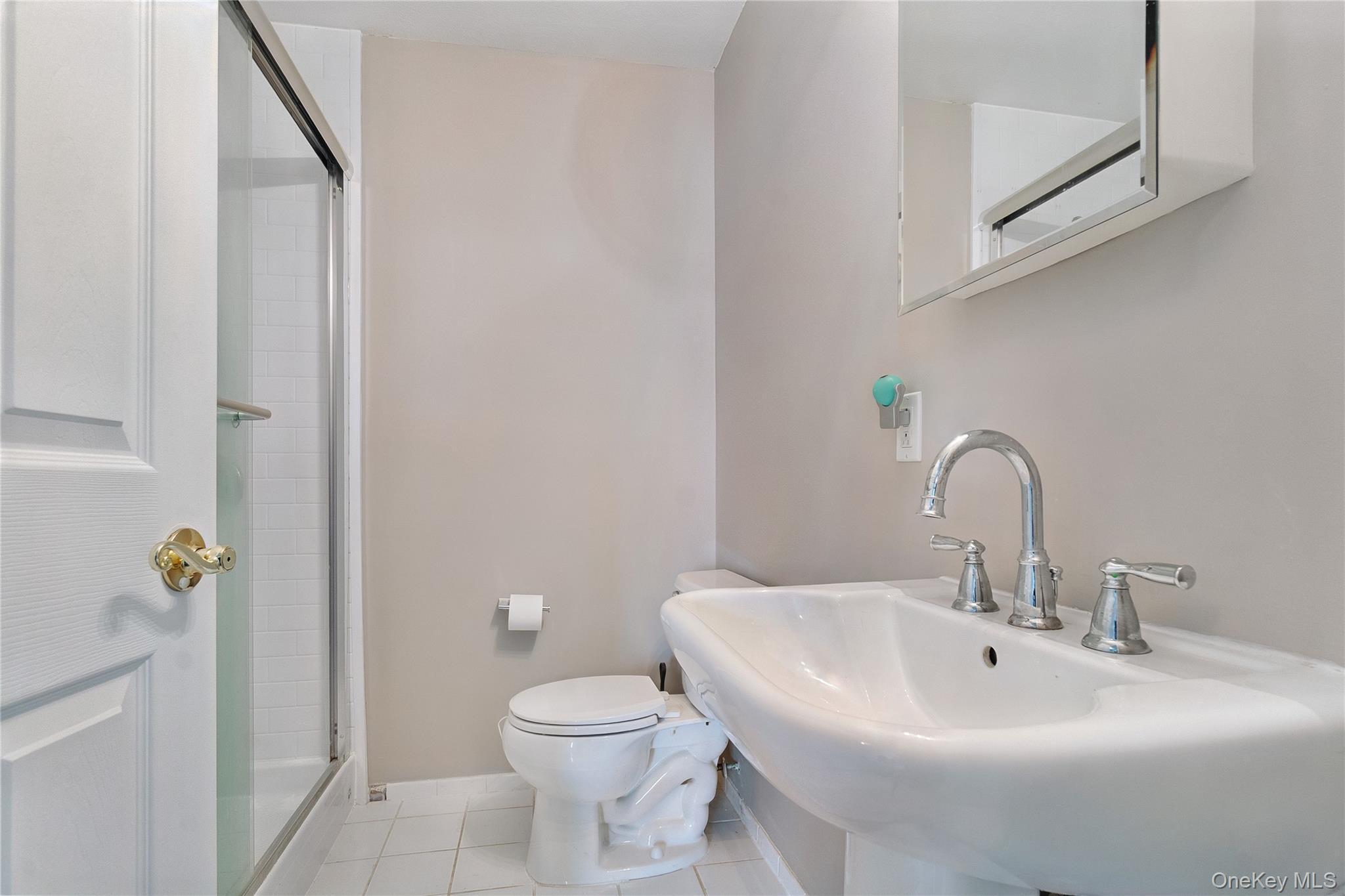 Single Family Ocean Avenue S Queens, NY 11692, MLS-1030678-23