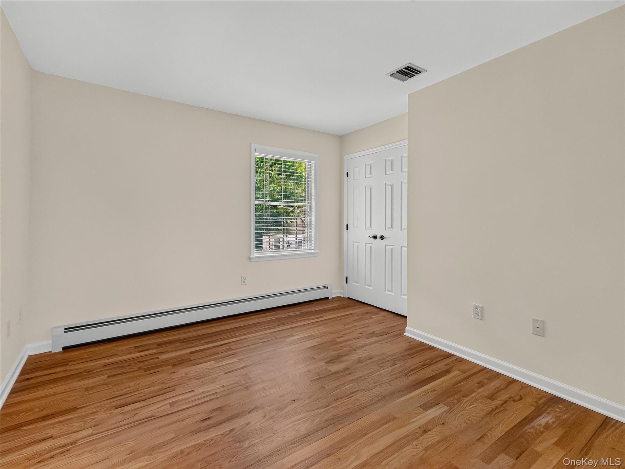 Single Family East Place Orange County, NY 10987, MLS-1030684-22