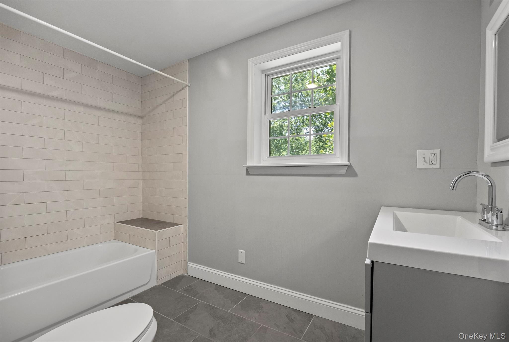 Single Family Creekside Place  Dutchess County, NY 12569, MLS-1030685-42