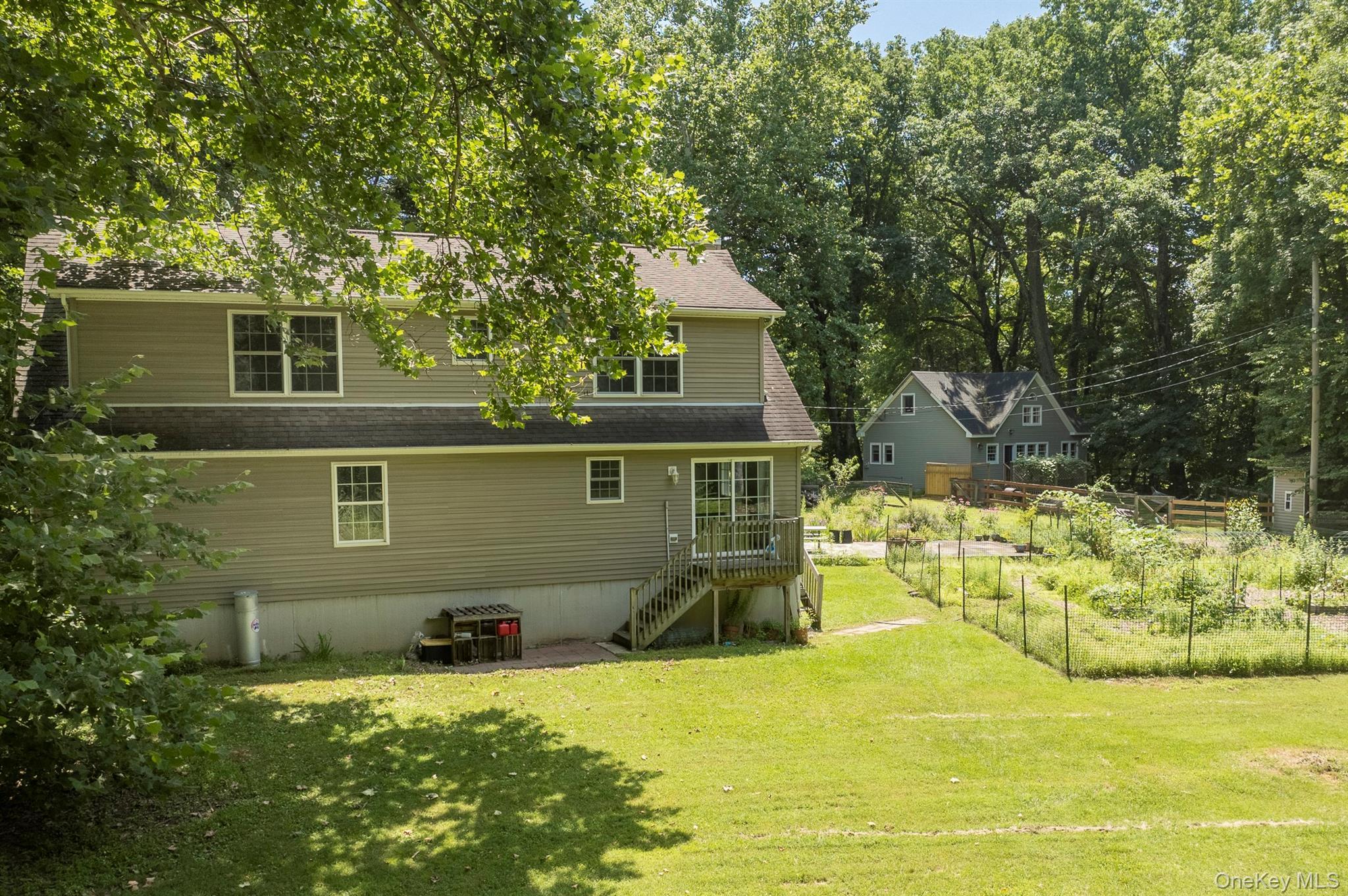 Single Family Creekside Place  Dutchess County, NY 12569, MLS-1030685-45