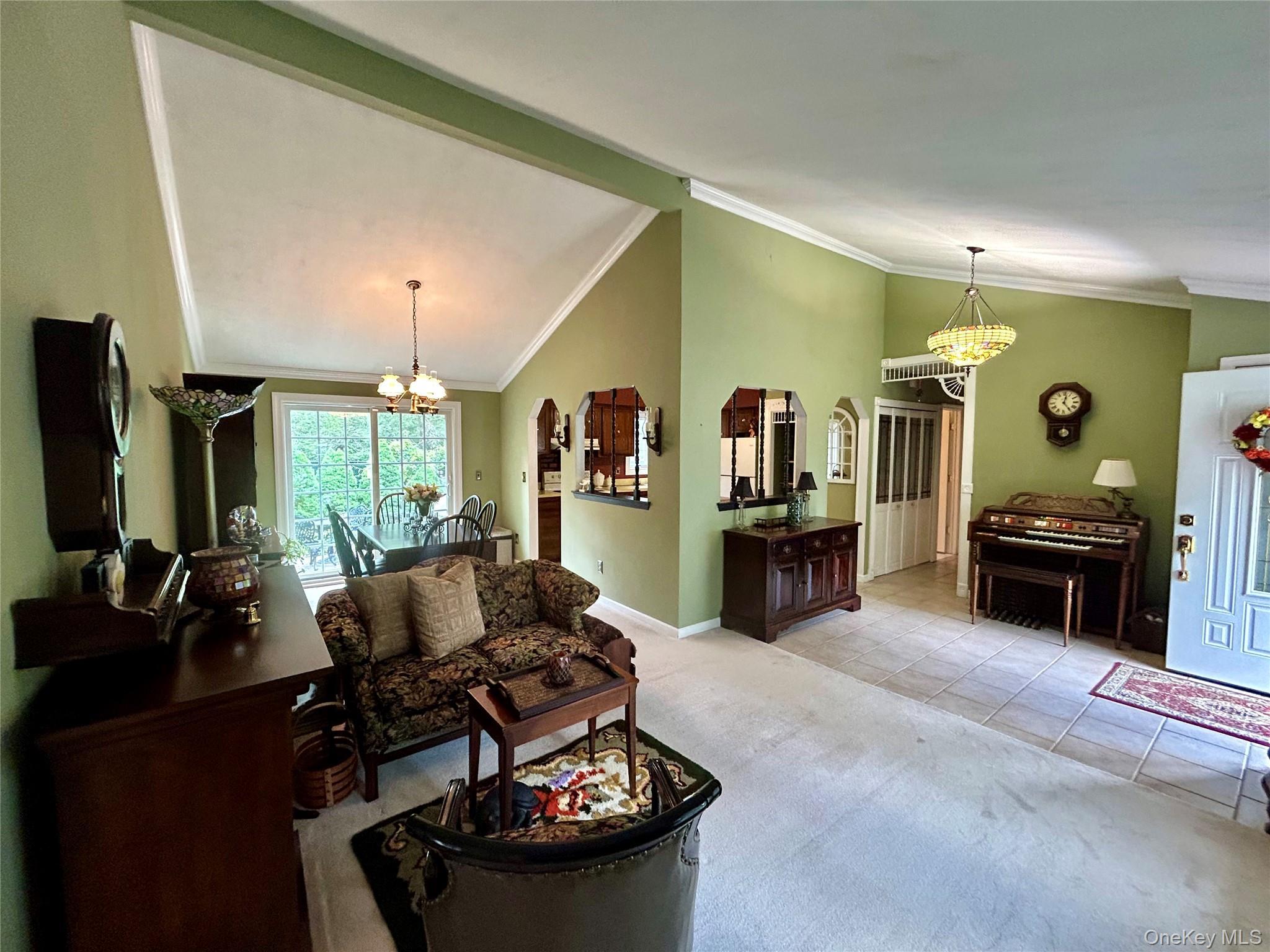 Single Family Madeline Road Suffolk County, NY 11961, MLS-1030708-11