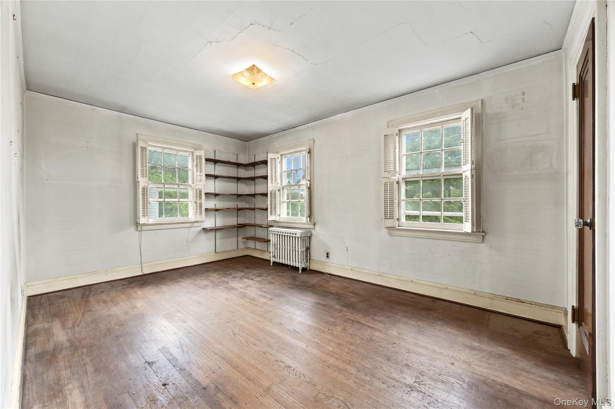 Single Family Lee Avenue  Westchester County, NY 10705, MLS-1030723-15