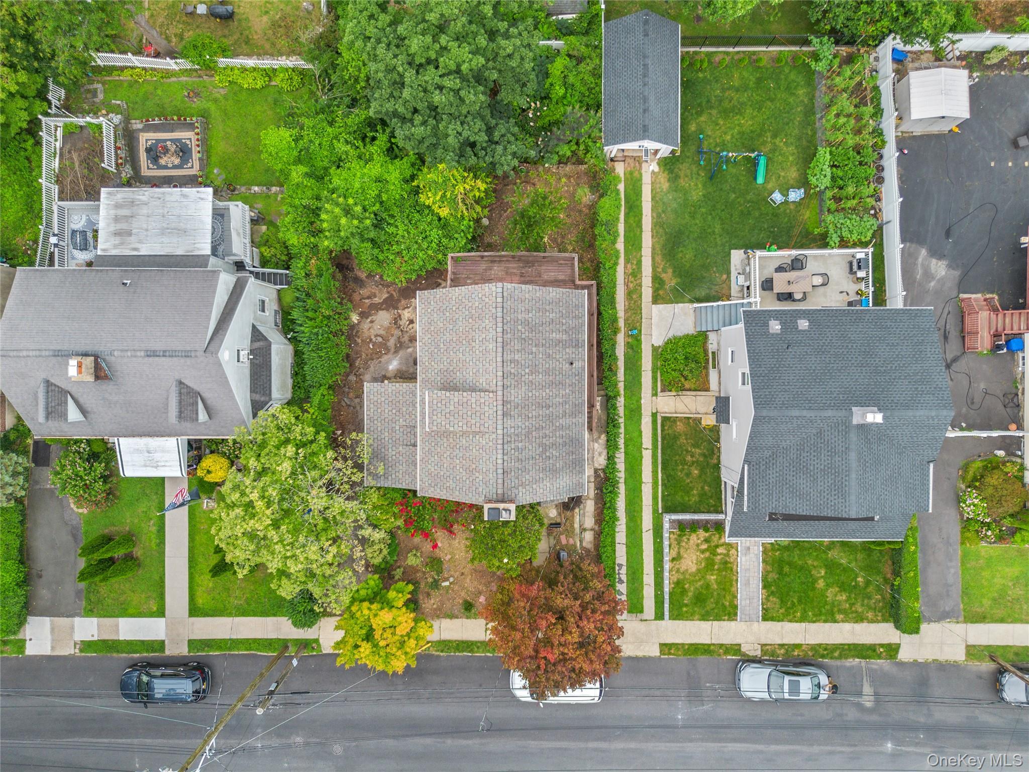 Single Family Lee Avenue  Westchester County, NY 10705, MLS-1030723-29