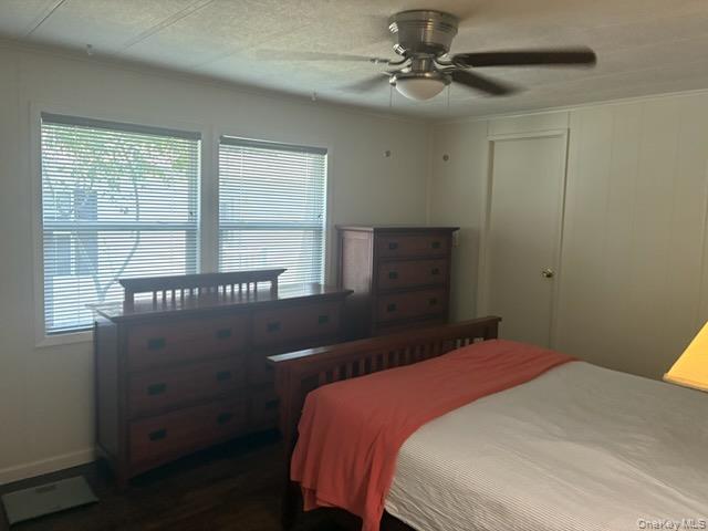 Single Family Old Country Road Suffolk County, NY 11901, MLS-1030728-13