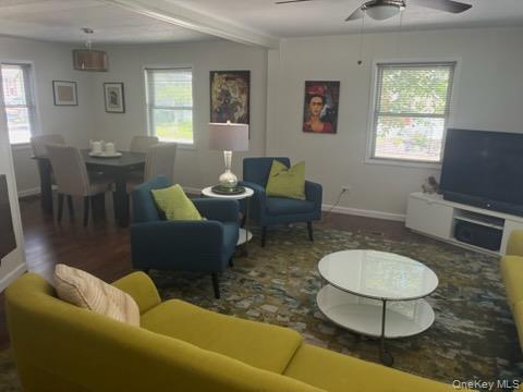 Single Family Old Country Road Suffolk County, NY 11901, MLS-1030728-9