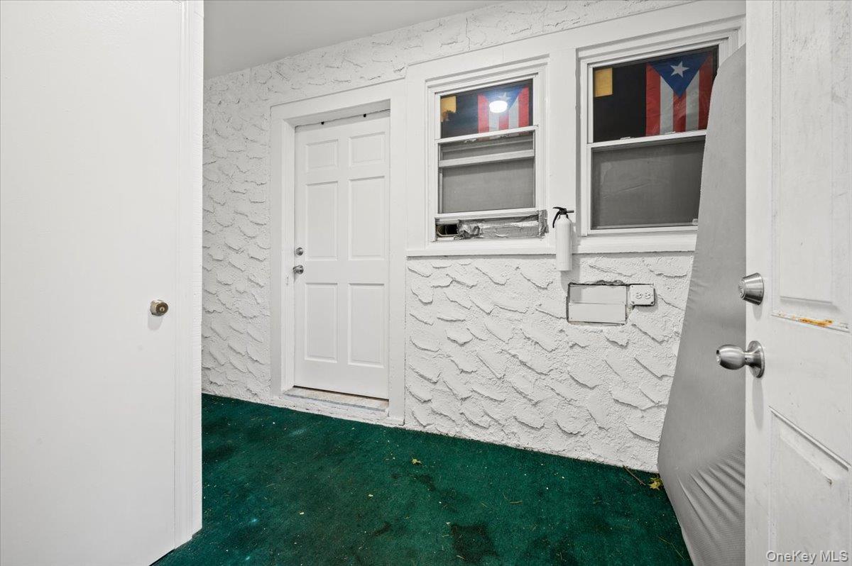 Single Family Grant Street Westchester County, NY 10573, MLS-1030731-10
