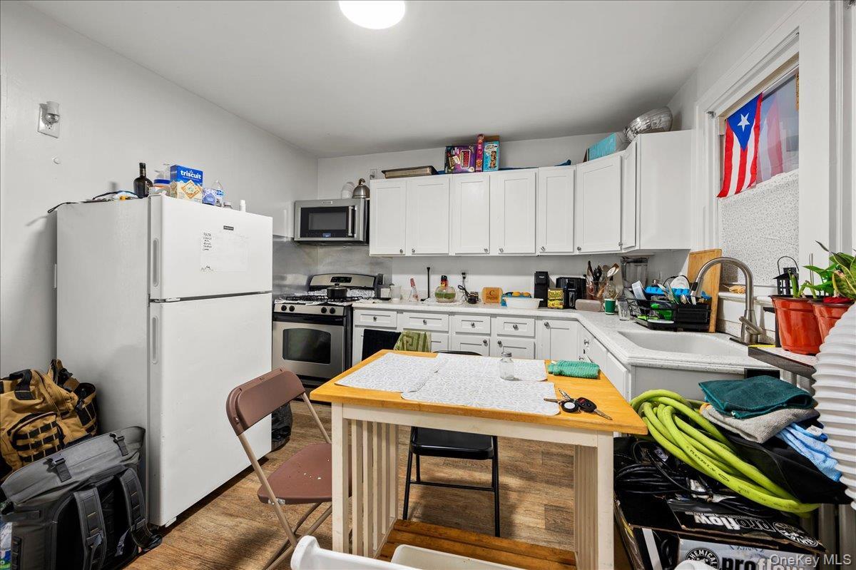 Single Family Grant Street Westchester County, NY 10573, MLS-1030731-13