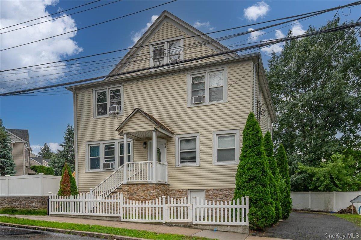 Single Family Grant Street Westchester County, NY 10573, MLS-1030731-2