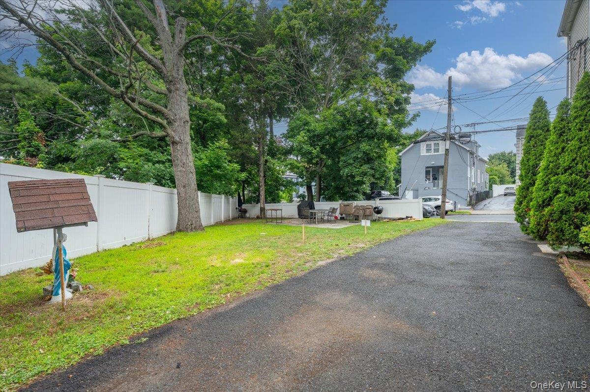 Single Family Grant Street Westchester County, NY 10573, MLS-1030731-3