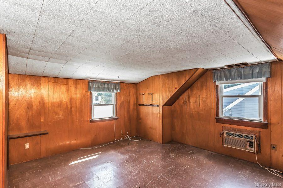 Single Family Windsor Road Nassau County, NY 11553, MLS-1030732-12