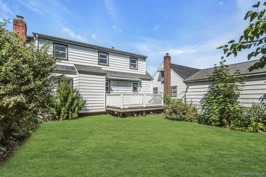 Single Family Windsor Road Nassau County, NY 11553, MLS-1030732-17