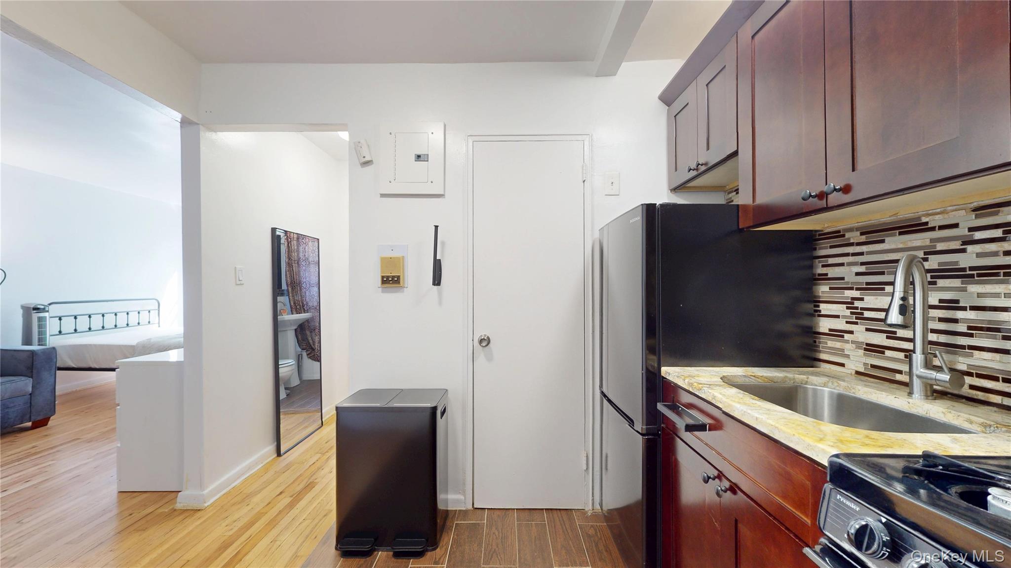 Apartment 169th Street Queens, NY 11432, MLS-1030735-4