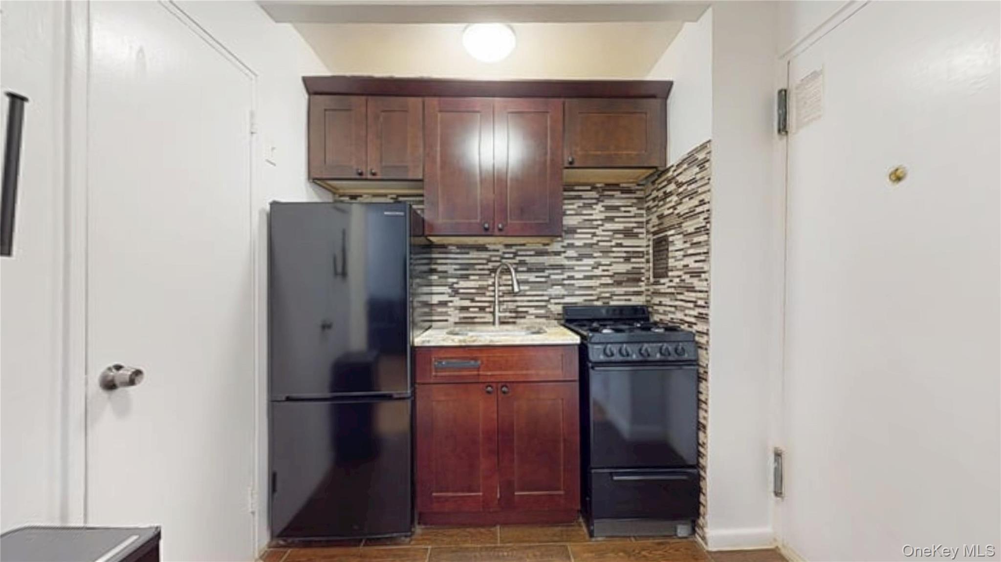 Apartment 169th Street Queens, NY 11432, MLS-1030735-6