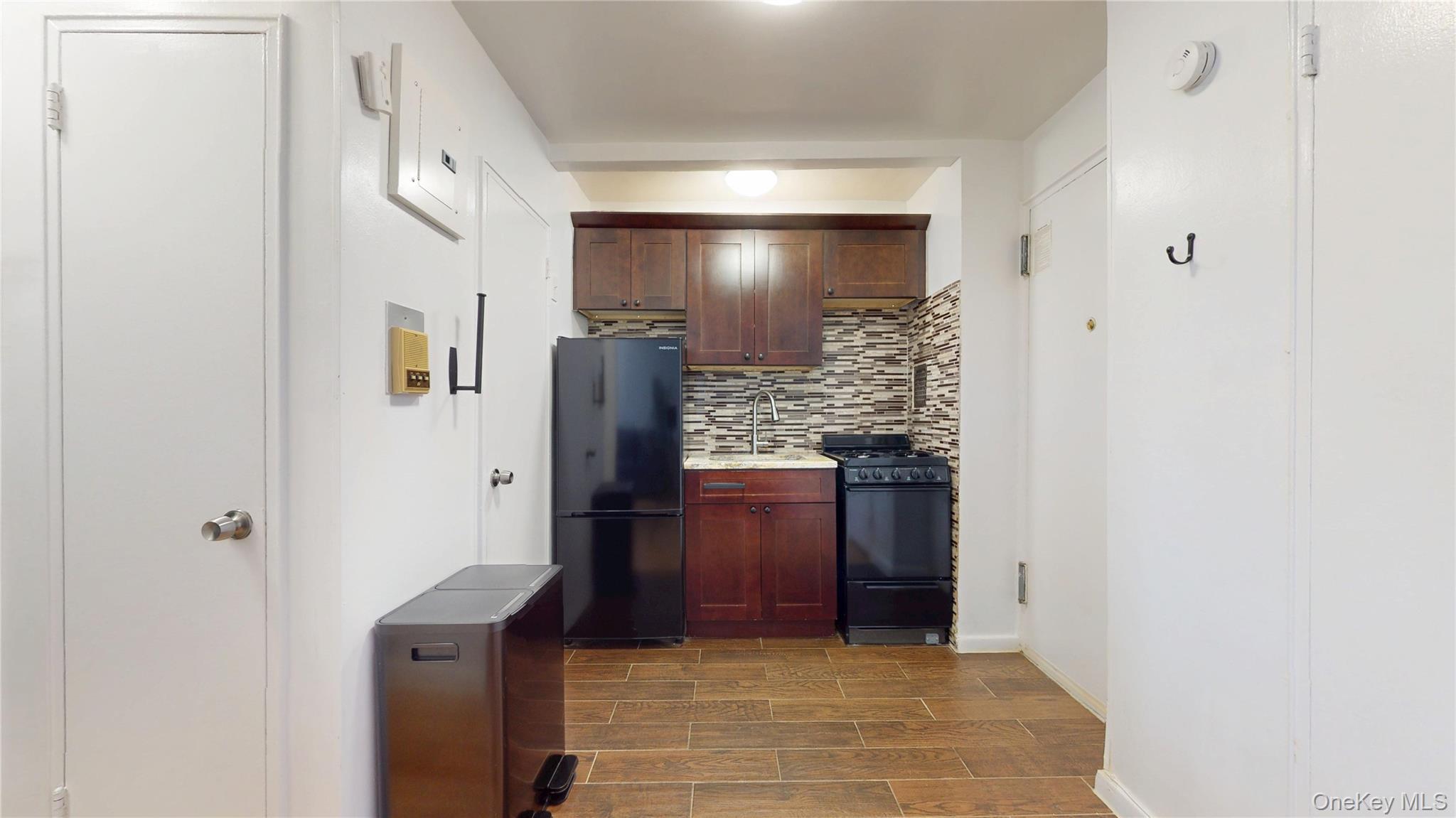 Apartment 169th Street Queens, NY 11432, MLS-1030735-7