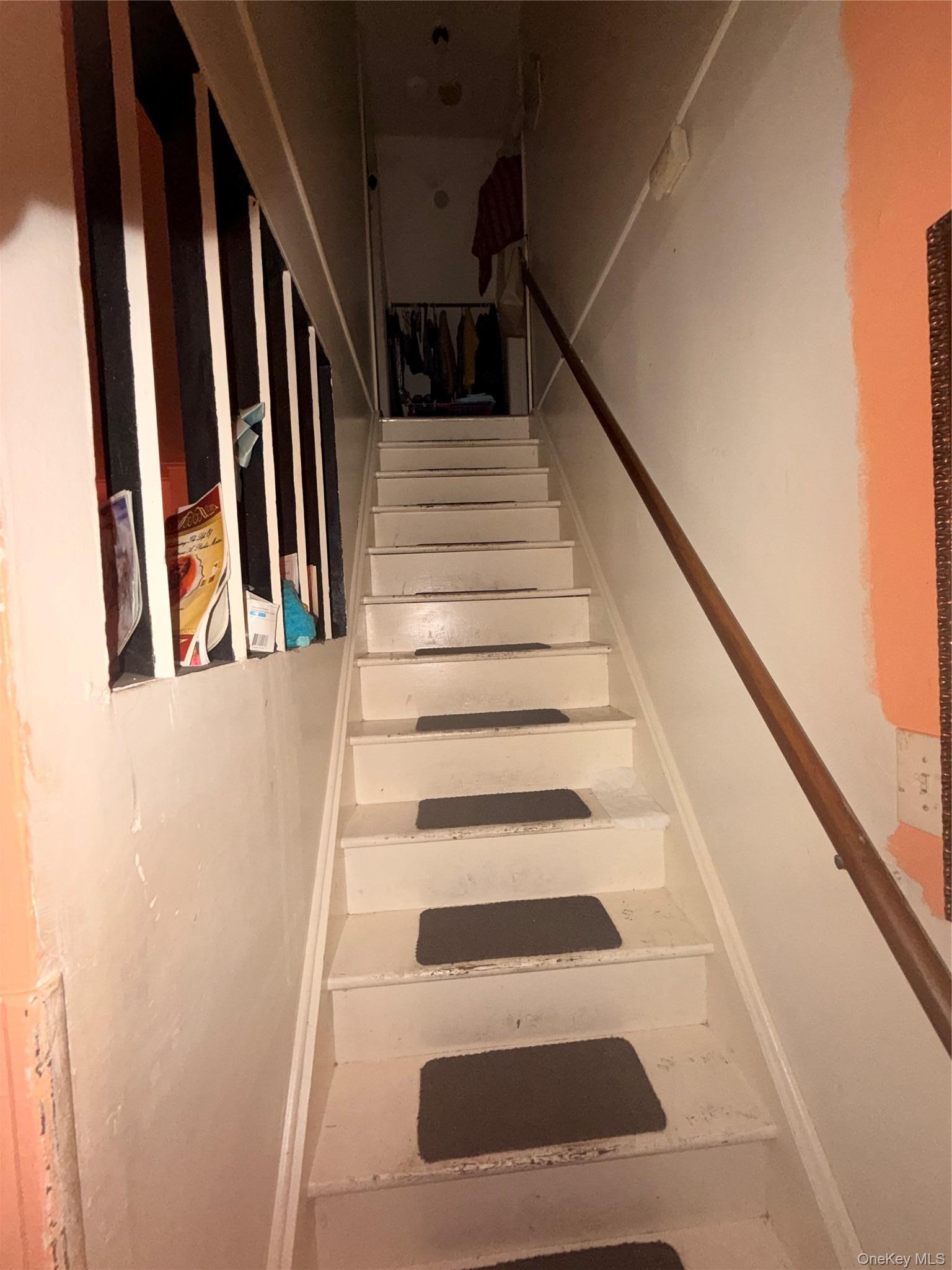 Single Family N Gardiner Drive Suffolk County, NY 11706, MLS-1030738-6